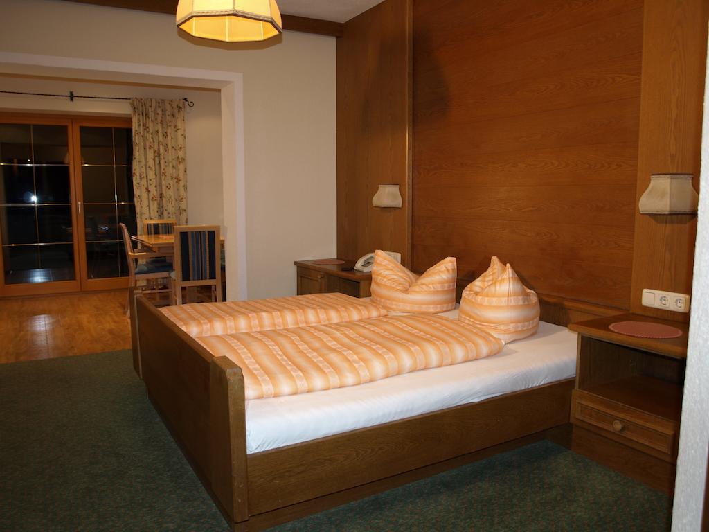 Hotel Haus Karin Sölden Zimmer foto